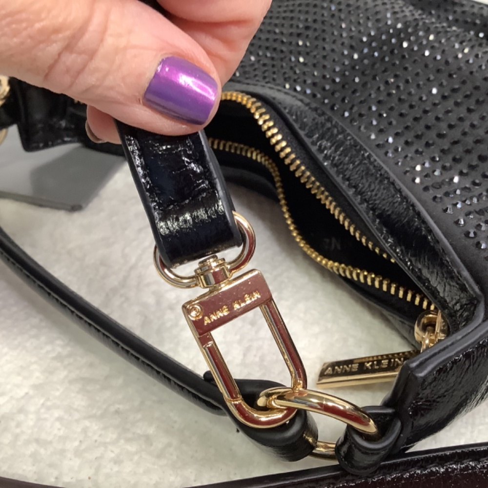 EUC Anne Klein black studded crossbody evening fancy - Picture 11 of 13